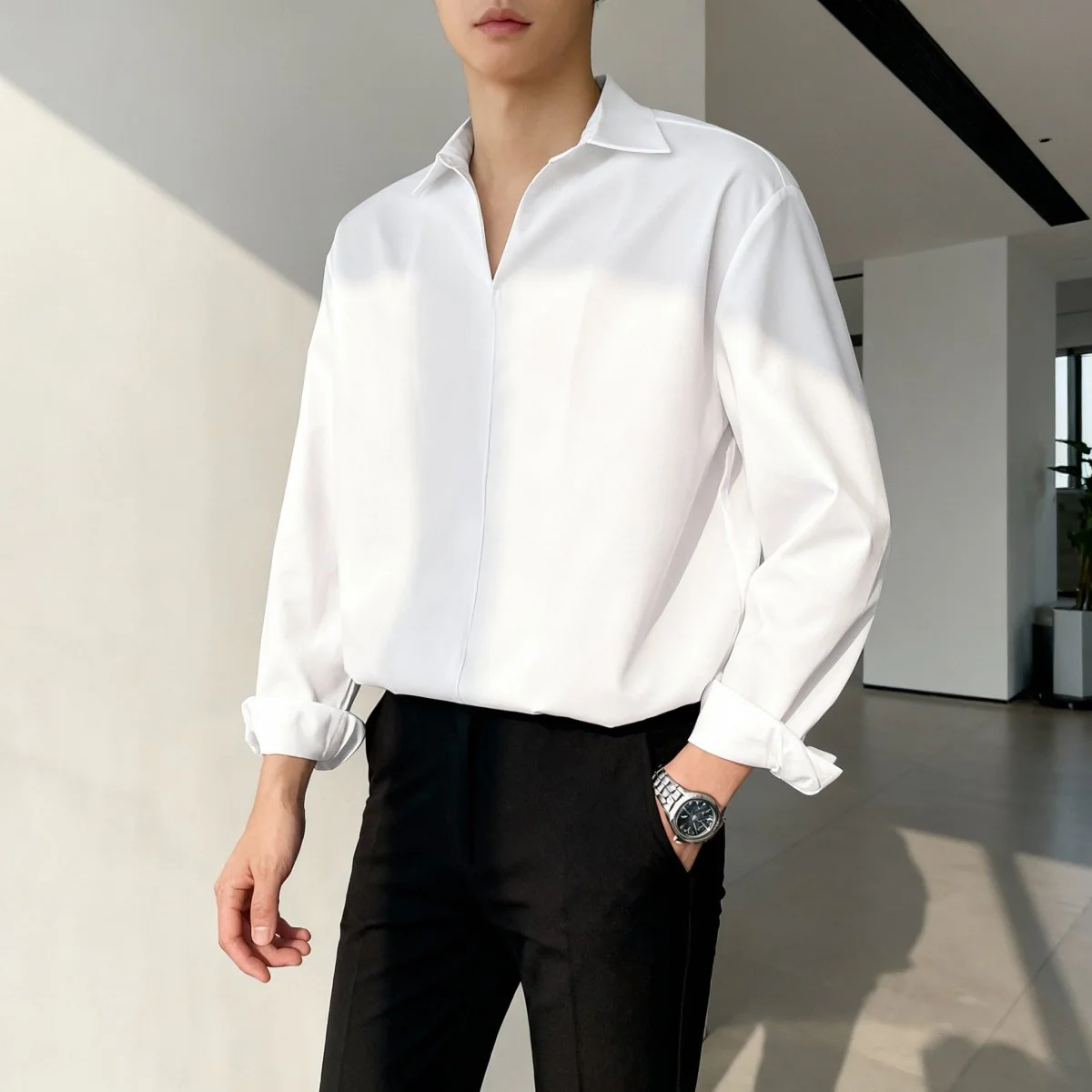 GS No. 72 V-neck Collared Shirt - Image 3